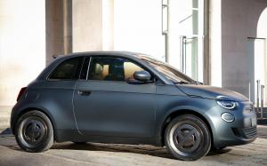 Fiat 500 Giorgio Armani 2020 года